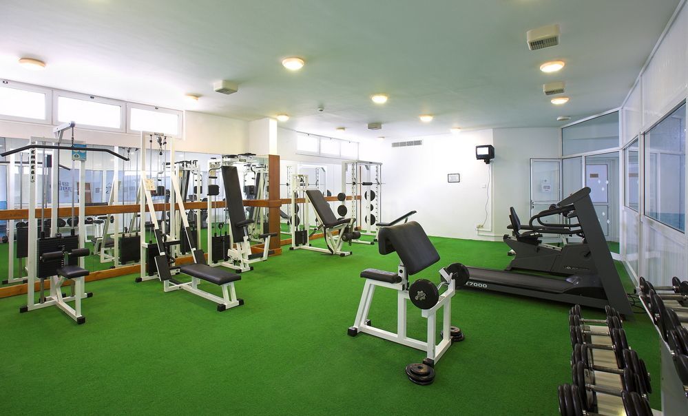 Aloe Hotel Paphos Ngoại thất bức ảnh
